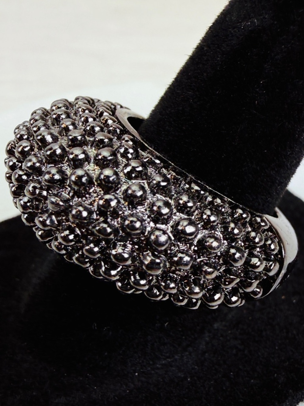 Black Gunmetal Beaded Dome Statement Ring Textured Cluster Cocktail Size 7.5